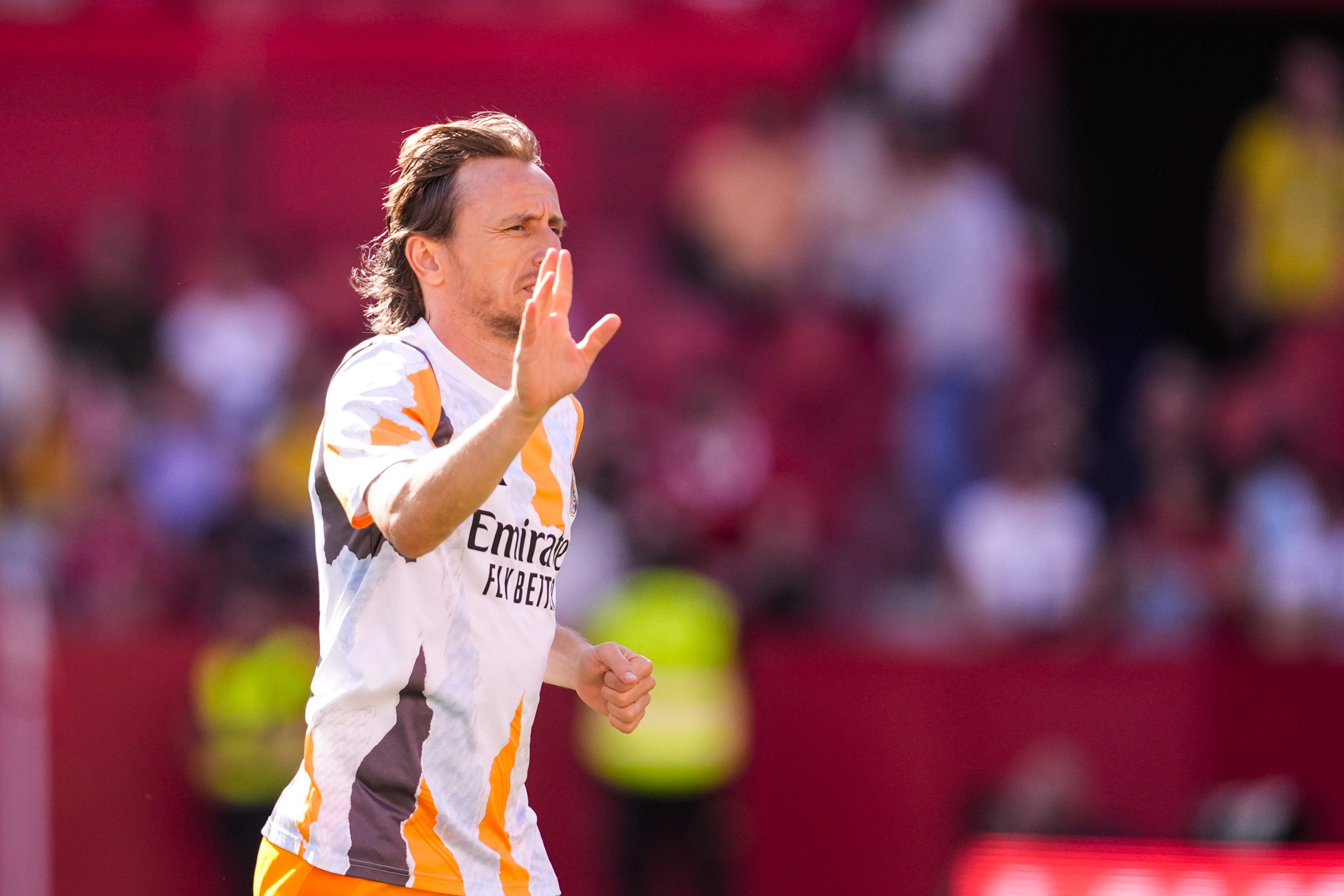 馬卡：皇馬世俱杯慘敗巴黎，莫德里奇和巴斯克斯以苦澀的方式告別