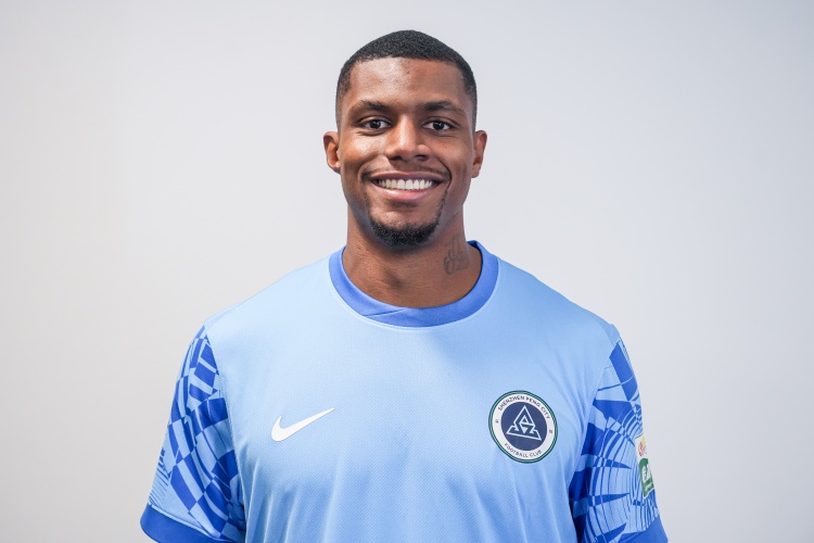 記者：迎戰(zhàn)海牛將是韋斯利的首秀，若舊傷不復發(fā)他踢中超綽綽有余