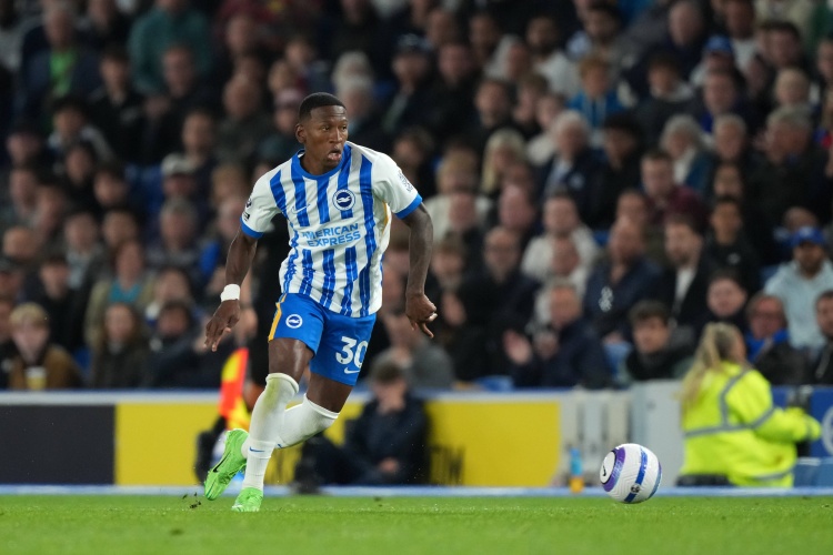 記者：米蘭與布萊頓就后衛(wèi)埃斯圖皮尼安進(jìn)行首次接觸