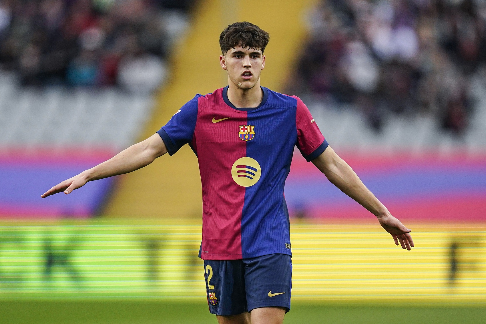 每體稱贊庫巴西：巴薩防線新領(lǐng)袖，有超出年齡的可靠性和閱讀能力