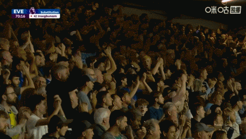 格拉利什第71分鐘替補(bǔ)登場(chǎng)，迎來(lái)埃弗頓首秀