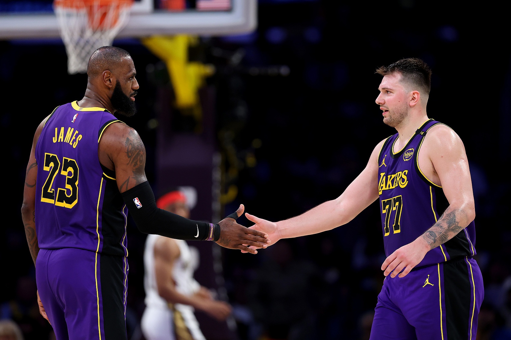 東詹組合！湖人有兩名球星排在ESPN新賽季百大前十 聯(lián)盟唯一